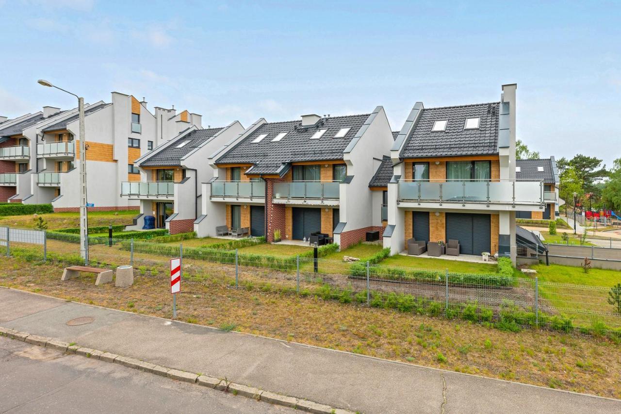Apartamenty Piamola Jantar Park Bagian luar foto