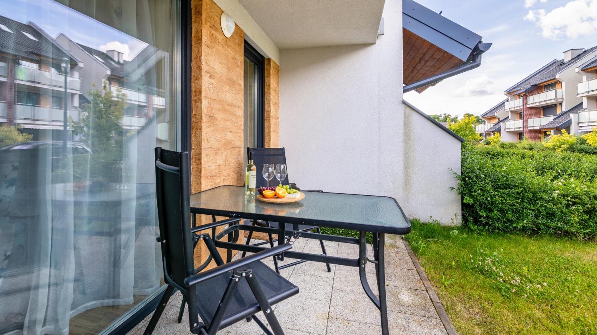 Apartamenty Piamola Jantar Park Bagian luar foto